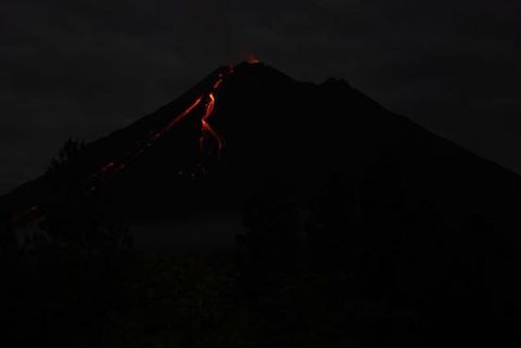 Arenal Volcano Eruption Journal - May 3rd, Observatory Lodge View
