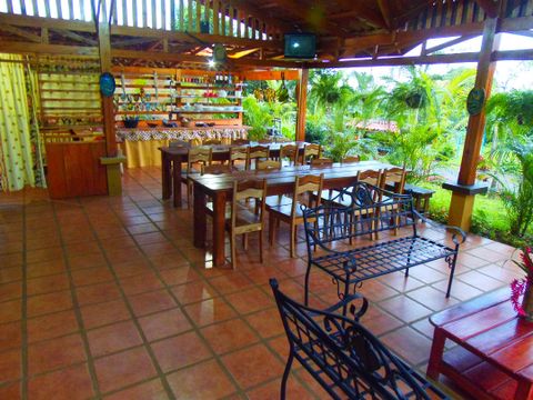 Heliconias Nature Lodge