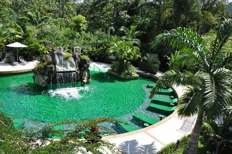 Paradise Hot Springs