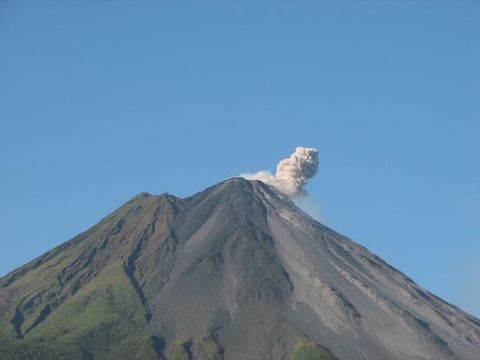 Arenal Volcano Eruption Journal - August 27th, Arenal Springs View