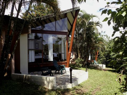 Tenorio Lodge