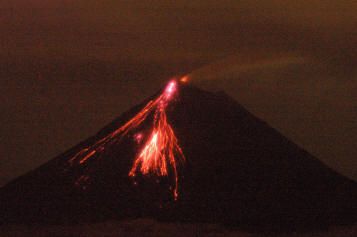 Arenal Volcano Eruption - October, 2005