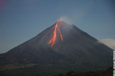 Arenal Volcano Eruption - April 20, 2006