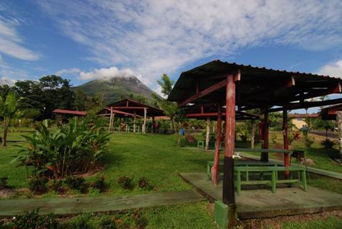 Los Laureles Hot Springs