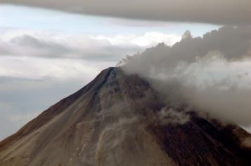 Arenal Volcano Eruption - October, 2005
