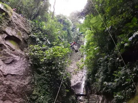 Pure Trek Canyoning