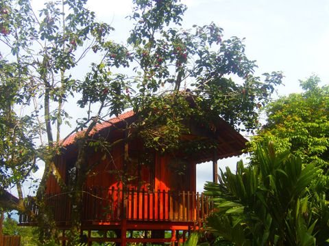 Heliconias Nature Lodge