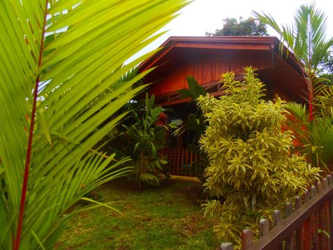 Heliconias Nature Lodge