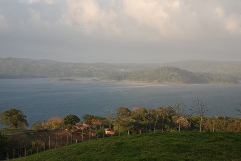 Lake Arenal Hotels